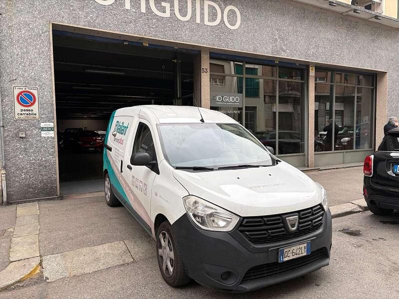 Usata Dacia Dokker 75 CV (55 kW) 2020 Bianco Monovolume