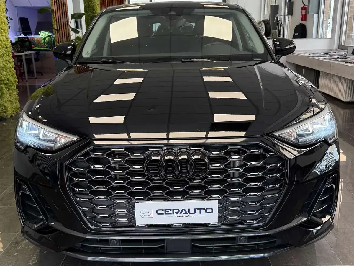 Usata Audi Q3 Sportback S-Line 150 CV (110 kW) 2022 Nero mythos SUV