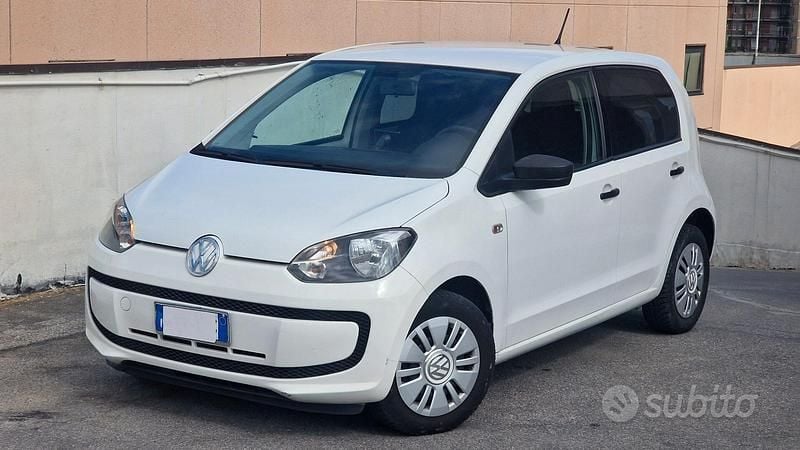 Usata VW up! Move 67 CV (49 kW) 2016 Bianco Utilitaria