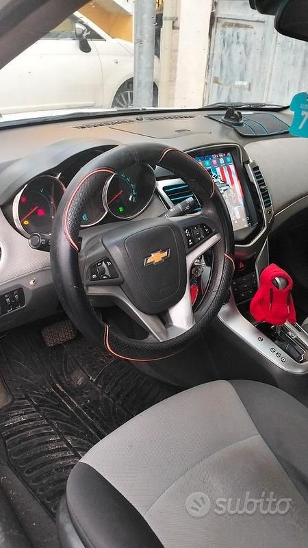 Usata Chevrolet Cruze 150 CV (110 kW) 2010 Bianco Coupé