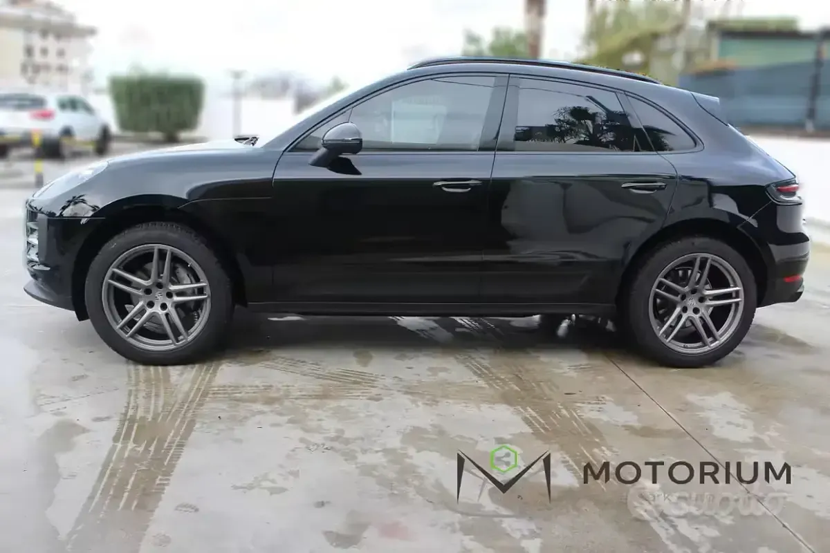 Usado Porsche Macan 245 CV (180 kW) 2019 Negro SUV