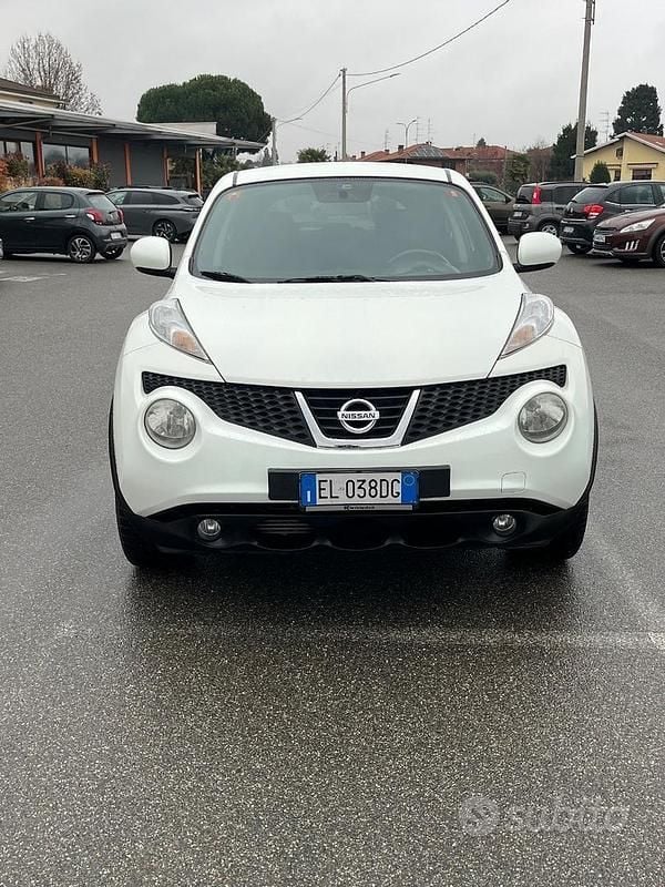 Bianco Usata 2012 Nissan Juke SUV | 5000 € (Ottimo prezzo) - Immagine 1/4