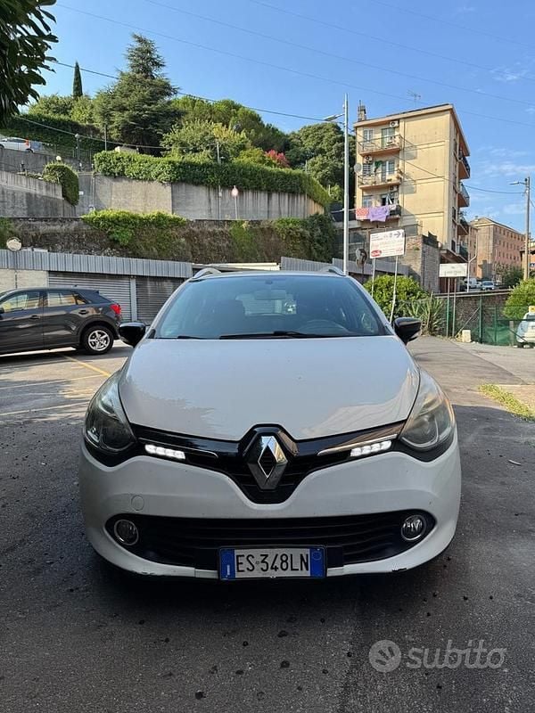 Usata Renault Clio GrandTour 90 CV (66 kW) 2013 Bianco Station wagon