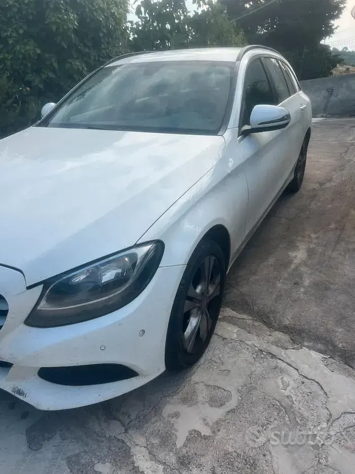 Usata Mercedes C180 116 CV (85 kW) 2015 Bianco Station wagon