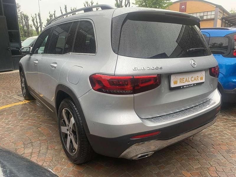 Usata Mercedes GLB200 Premium 150 CV (110 kW) 2021 Argento met SUV
