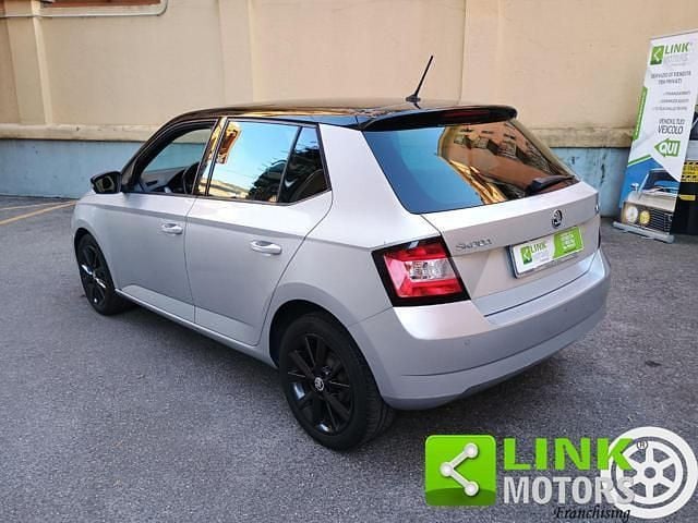 Usata Skoda Fabia Business Line 60 CV (44 kW) 2016 Argento Berlina