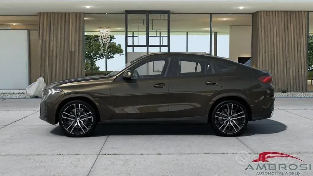 Nuova BMW X6 M Sport 286 CV (210 kW) 2025 Marrone SUV