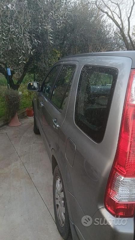 Usata Honda CR-V 140 CV (102 kW) 2005 SUV