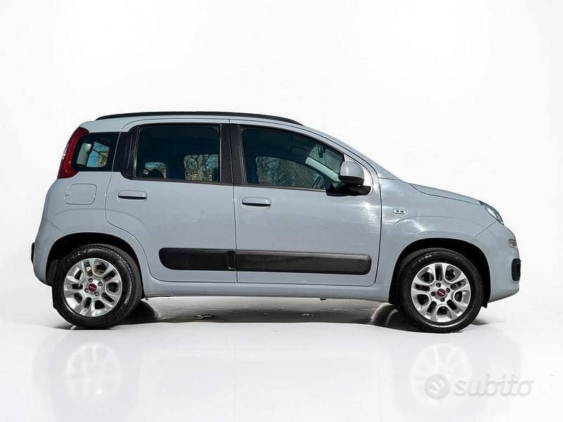 Usata Fiat Panda Lounge 69 CV (50 kW) 2020 Grigio Utilitaria