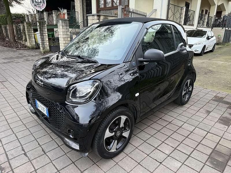 Nero Usata 2022 Smart ForTwo Coupé Utilitaria | 10.500 € (Ottimo prezzo) - Immagine 1/4