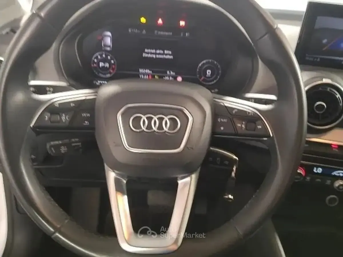 Usata Audi Q2 Advanced 150 CV (110 kW) 2023 Bianco SUV