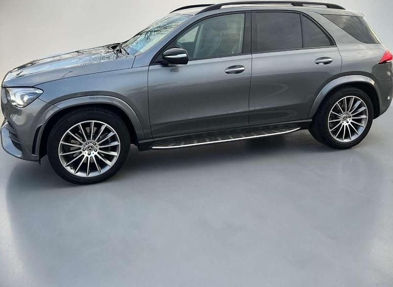 Begagnad Mercedes GLE300 Premium Plus 245 HK (180 kW) 2022 Grå SUV