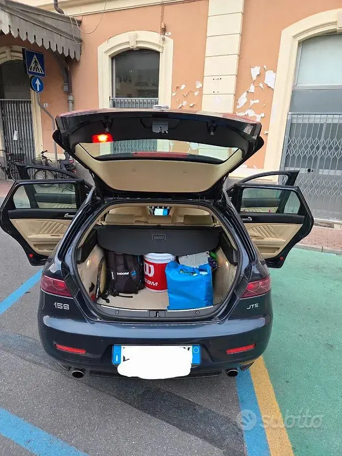 Usata Alfa Romeo 159 185 CV (136 kW) 2009 Blu Station wagon