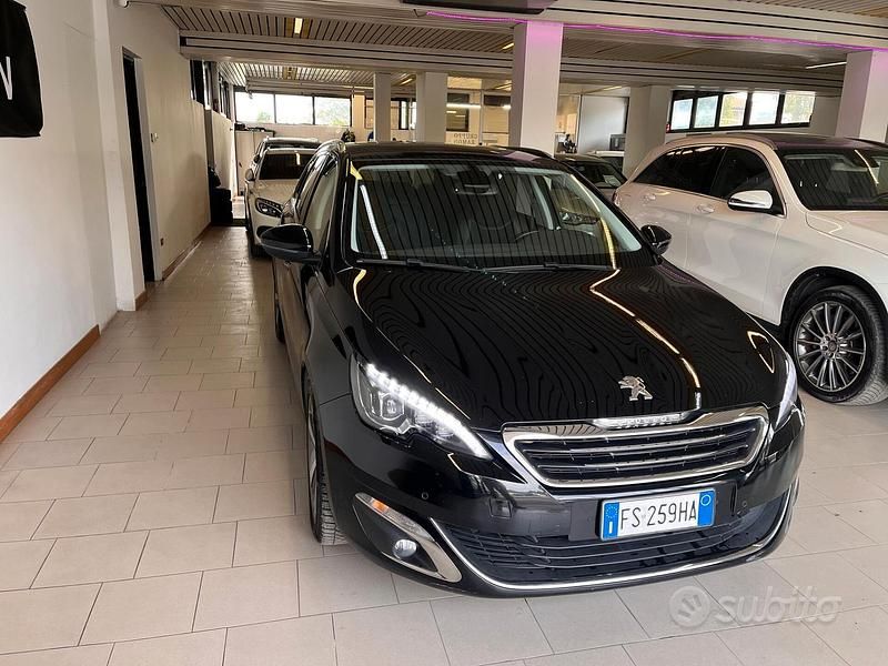 Usata Peugeot 308 GT-line 177 CV (130 kW) 2018 Nero Station wagon