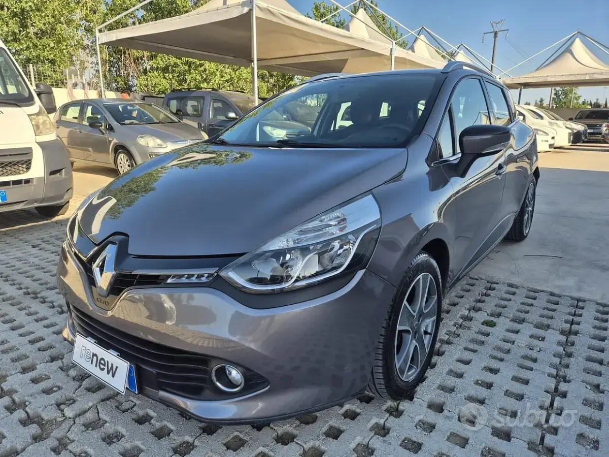 Usata Renault Clio 75 CV (55 kW) 2015 Grigio Station wagon