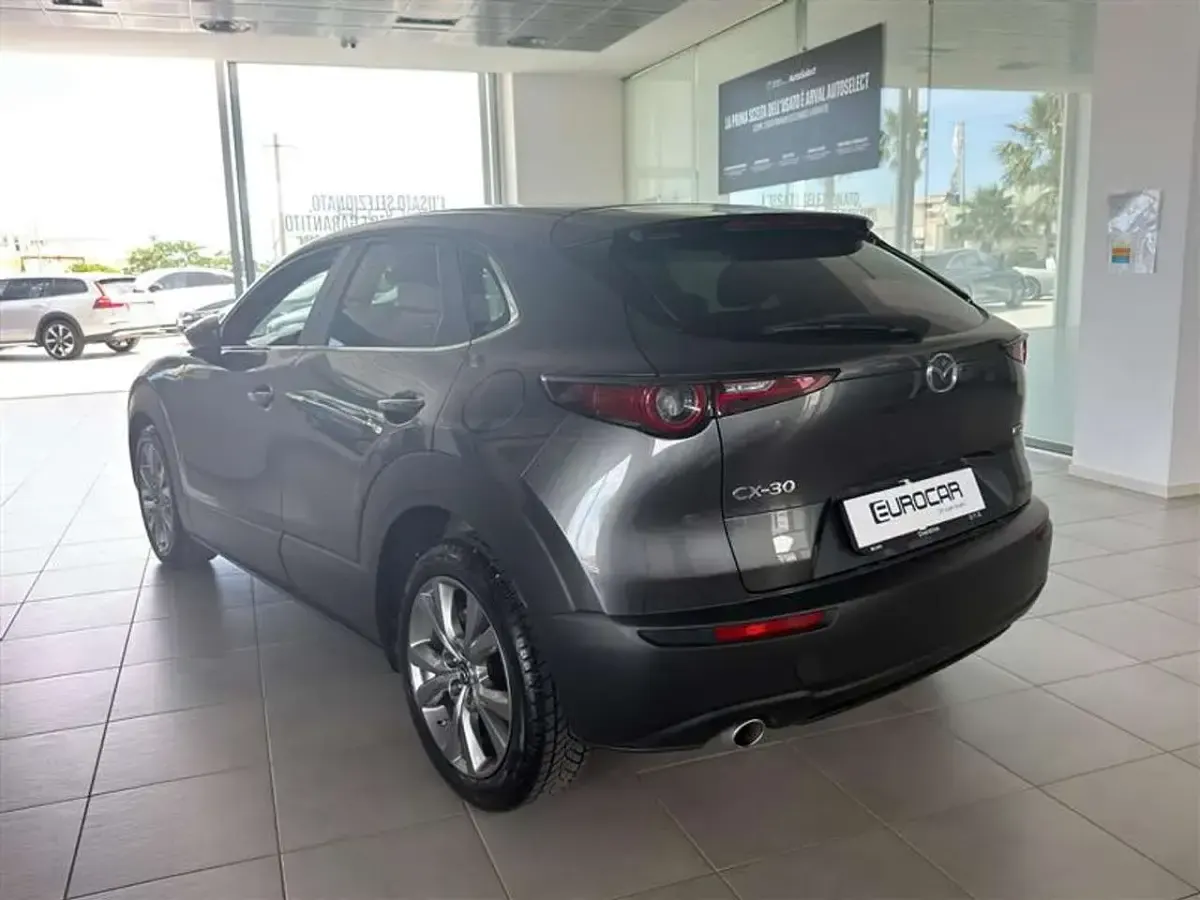 Usata Mazda CX-30 116 CV (85 kW) 2021 Nero / black SUV
