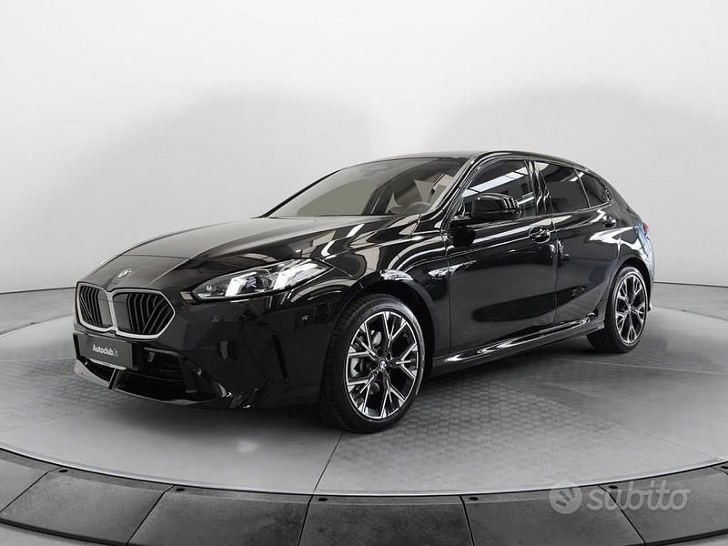 Nuova 2025 BMW 120 M Sport Due volumi | 39.000 € (Super prezzo) - Immagine 1/4