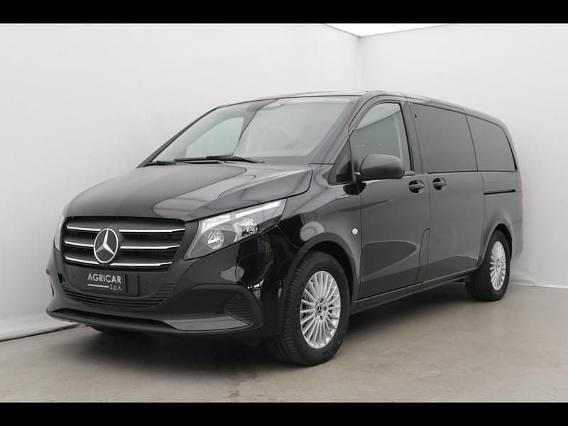 Nuova Mercedes Vito 15 CV (11 kW) 2025 Nero Furgone