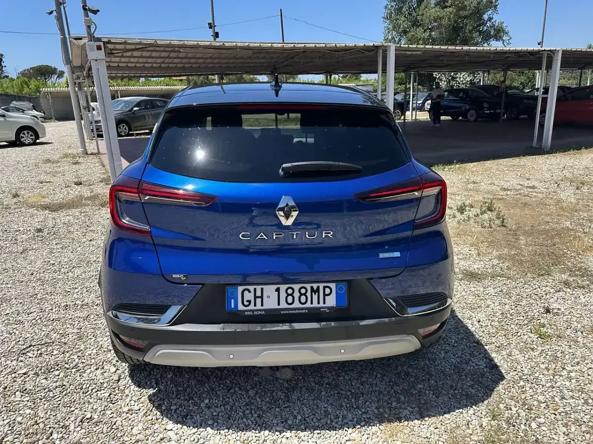Usata Renault Captur Intens 92 CV (67 kW) 2021 Blu/azzurro SUV