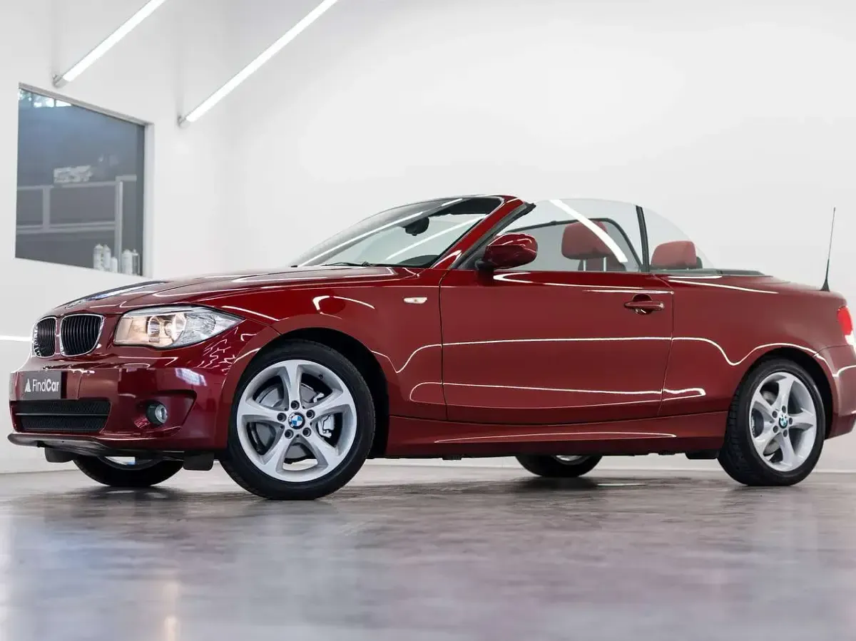 Usata BMW 118 Cabriolet 143 CV (105 kW) 2011 Vermilionrot metallic Cabrio