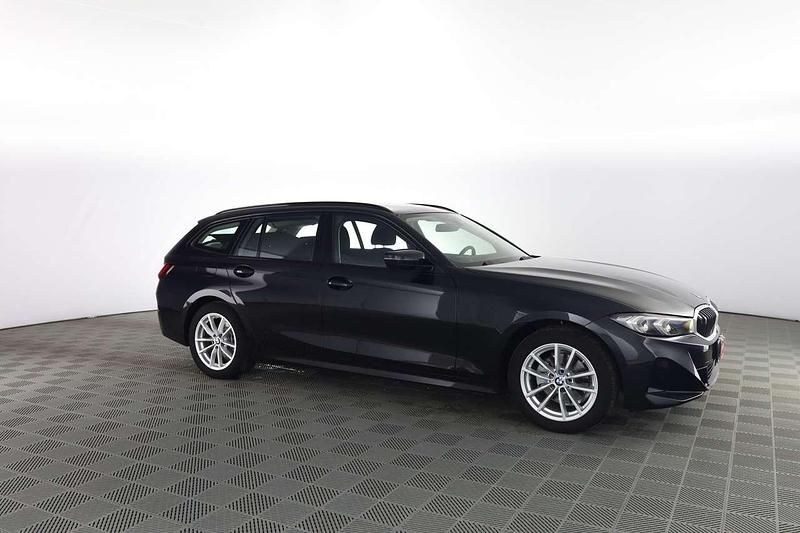 Usata BMW 320 Efficient Dynamics 190 CV (139 kW) 2023 Nero Station wagon