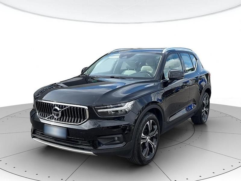 Usata Volvo XC40 Inscription 180 CV (132 kW) 2021 Nero SUV