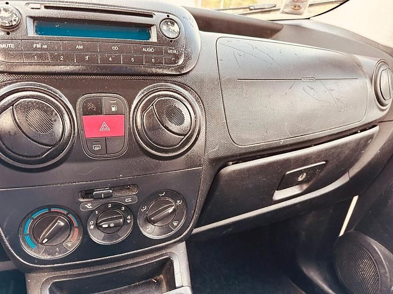 Usata Fiat Qubo Active 69 CV (50 kW) 2015 Bianco Monovolume