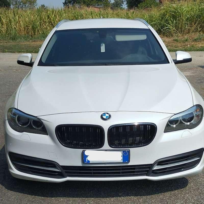 Bianco Usata 2016 BMW 520 Station wagon | 15.500 € (Buon prezzo) - Immagine 1/4