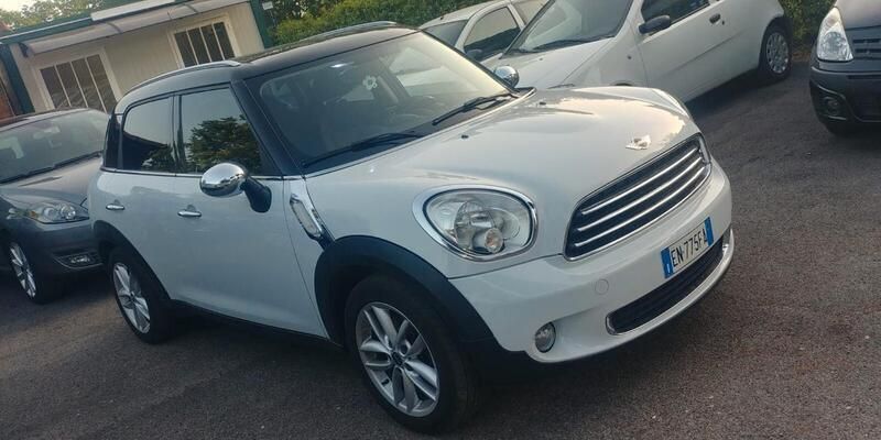Usata Mini Cooper Countryman 111 CV (81 kW) 2012 Bianco SUV