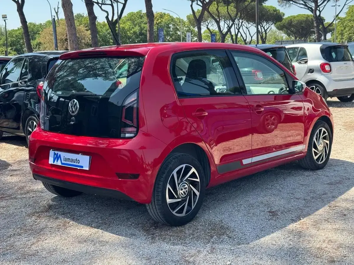 Usata VW up! 60 CV (44 kW) 2019 Rosso Utilitaria