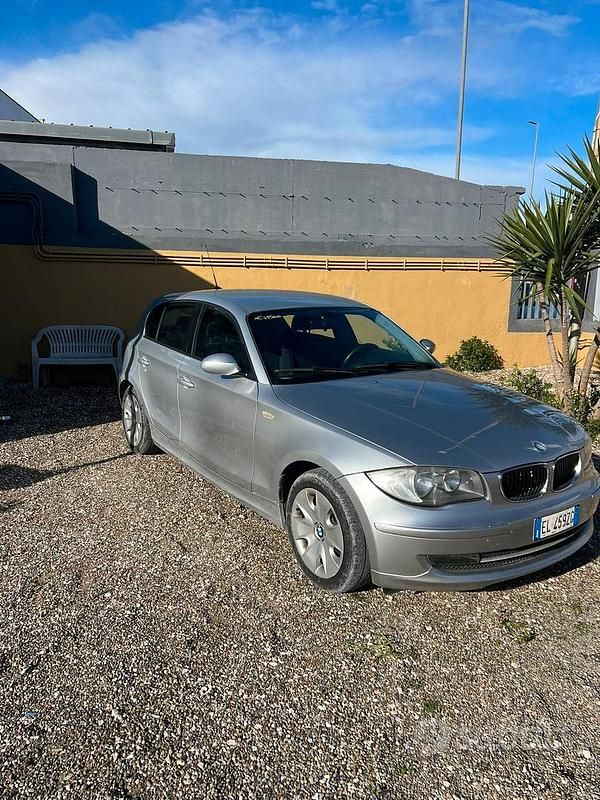 Usata BMW 120 177 CV (130 kW) 2009 Grigio Utilitaria