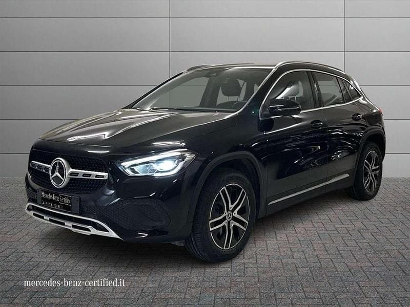 Nero Usata 2023 Mercedes GLA200 SUV | 34.900 € (Super prezzo) - Immagine 1/4