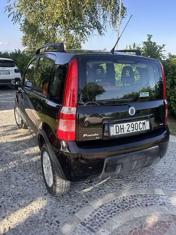 Usata Fiat Panda 4x4 Climbing 60 CV (44 kW) 2007 Utilitaria
