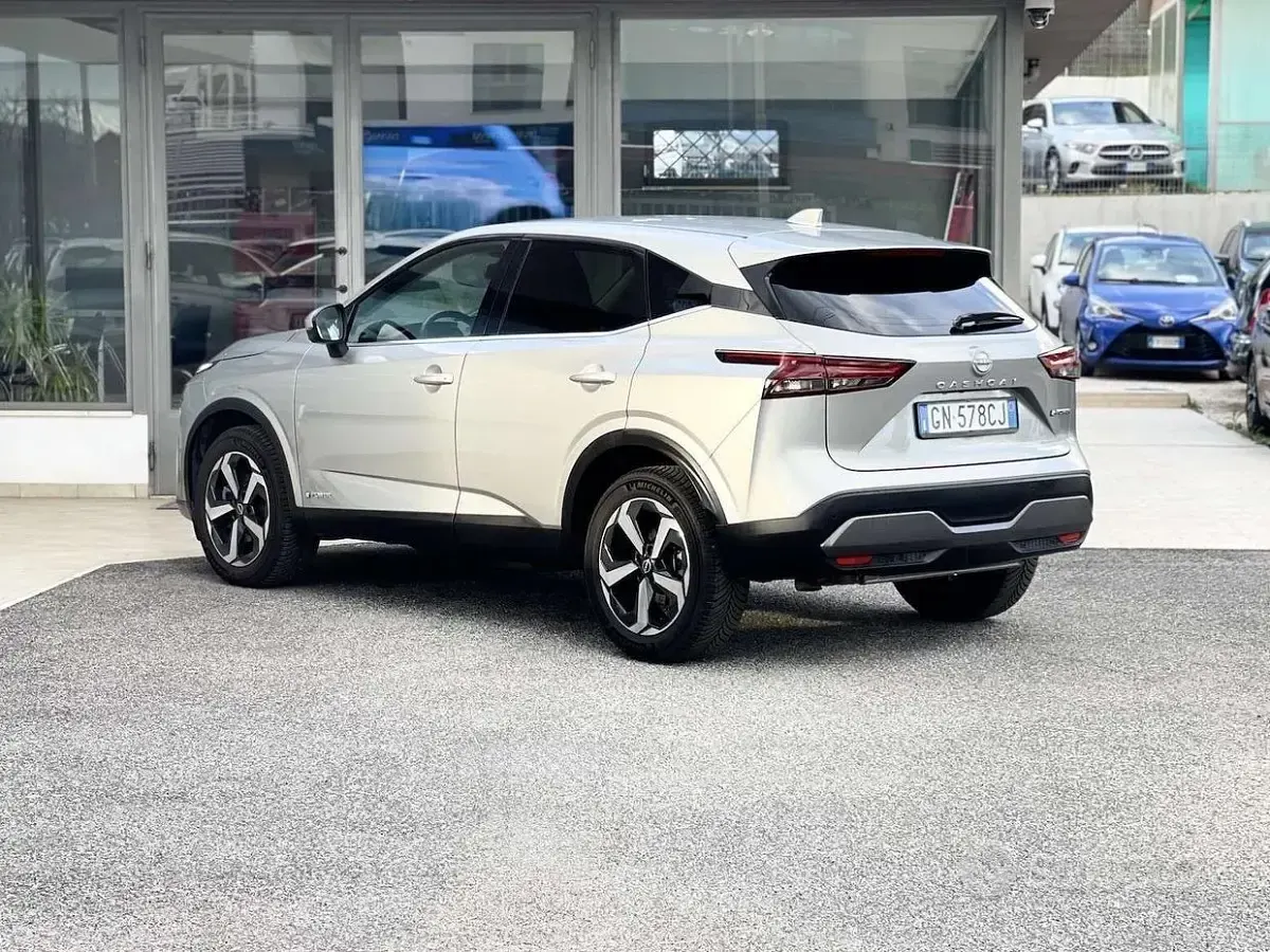 Usata Nissan Qashqai N-Connecta 158 CV (116 kW) 2023 Grigio SUV