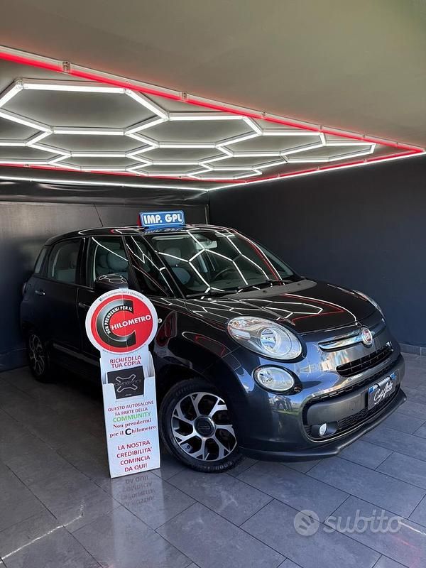 Usata Fiat 500L Lounge 95 CV (69 kW) 2017 Grigio Monovolume