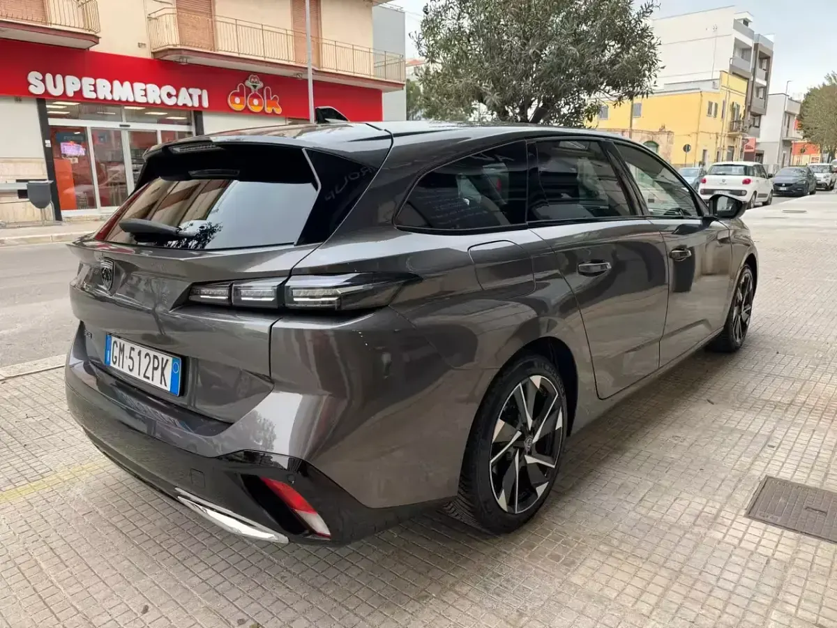 Usata Peugeot 308 Allure 131 CV (96 kW) 2023 Grigio Station wagon