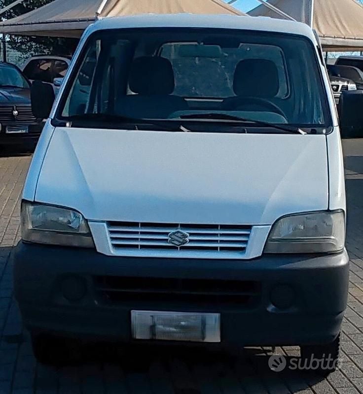 Usata Suzuki Carry 78 CV (57 kW) 2000 Bianco Pick-up