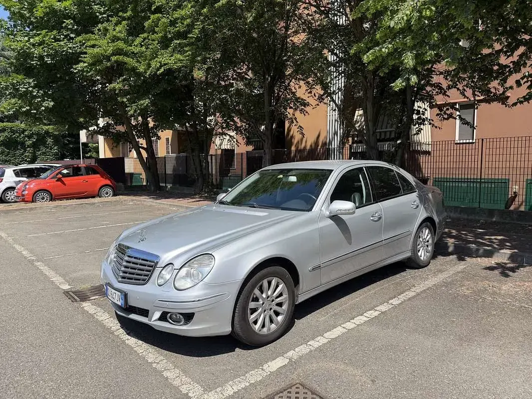 Usata Mercedes E280 Elegance 231 CV (169 kW) 2007 Berlina