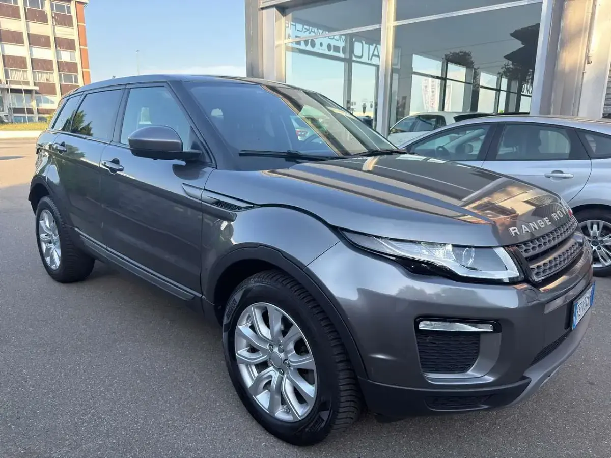 Usata Land Rover Range Rover evoque HSE Dynamic 150 CV (110 kW) 2016 Grigio SUV