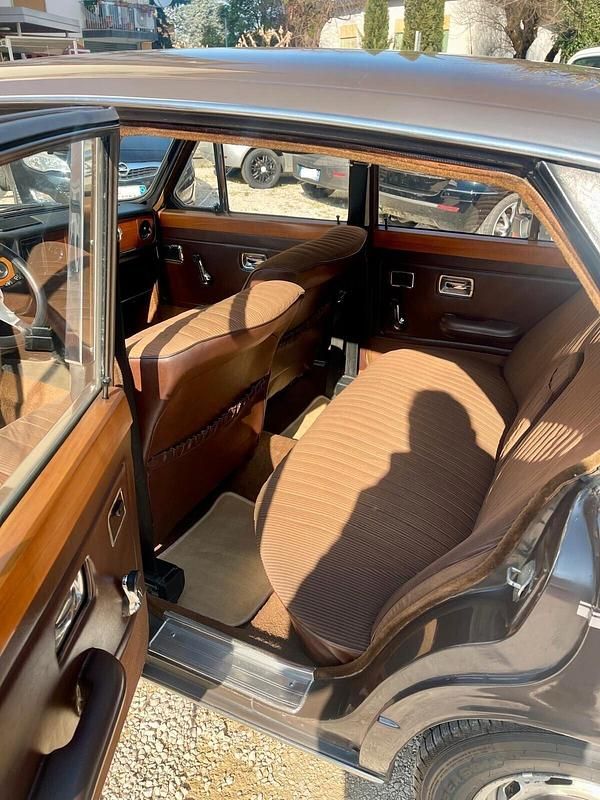 Usata Triumph Dolomite 89 CV (65 kW) 1973 Marrone Berlina