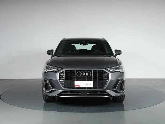 Usata Audi Q3 S-Line 150 CV (110 kW) 2024 Grigio daytona perlato SUV