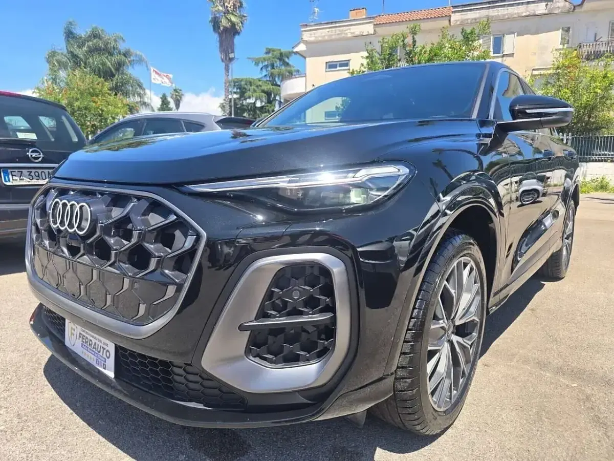 Nuova Audi Q5 S-Line 204 CV (150 kW) 2025 Nero SUV