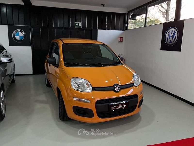 Usata Fiat Panda 4x4 S 69 CV (50 kW) 2021 Arancione Utilitaria