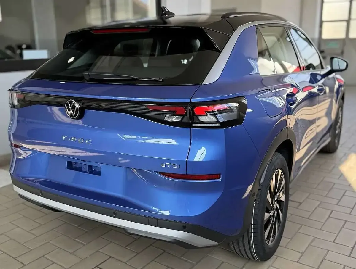Nuova VW T-Roc Life 116 CV (85 kW) 2026 Blu/azzurro SUV