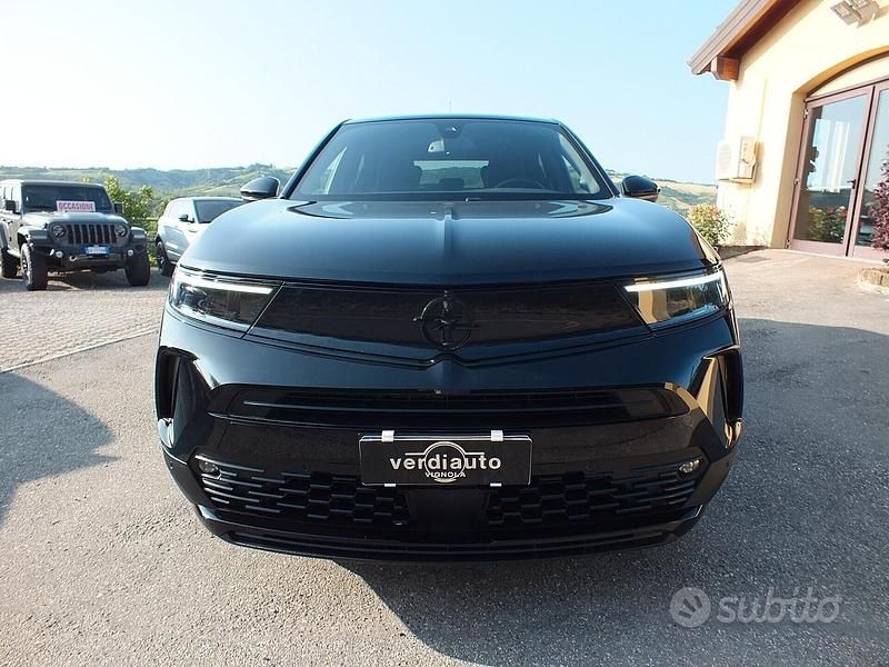 Usata Opel Mokka GS Line 131 CV (96 kW) 2021 Nero minerale met. SUV