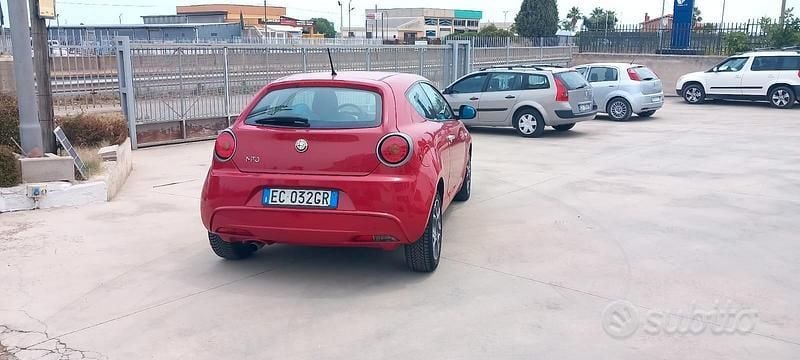 Usata Alfa Romeo MiTo 95 CV (69 kW) 2010 Rosso Utilitaria