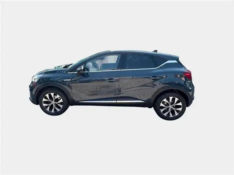 Usata Renault Captur Techno 100 CV (73 kW) 2024 Blu scuro SUV