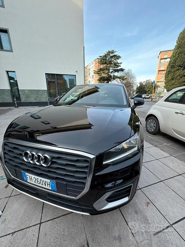 Usata Audi Q2 Business 116 CV (85 kW) 2017 Nero SUV