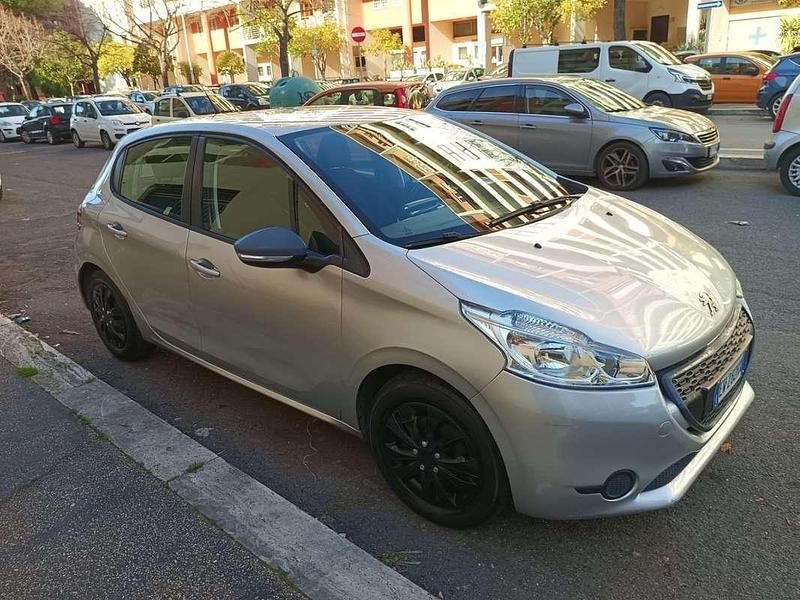 Usata Peugeot 208 Active 68 CV (50 kW) 2014 Utilitaria