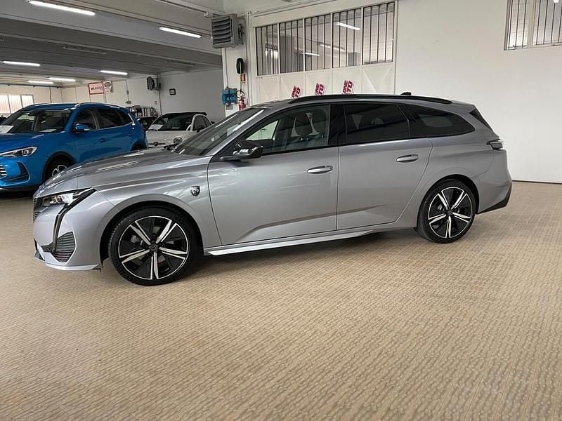 Nuova Peugeot 308 GT 135 CV (99 kW) 2025 Grigio Station wagon